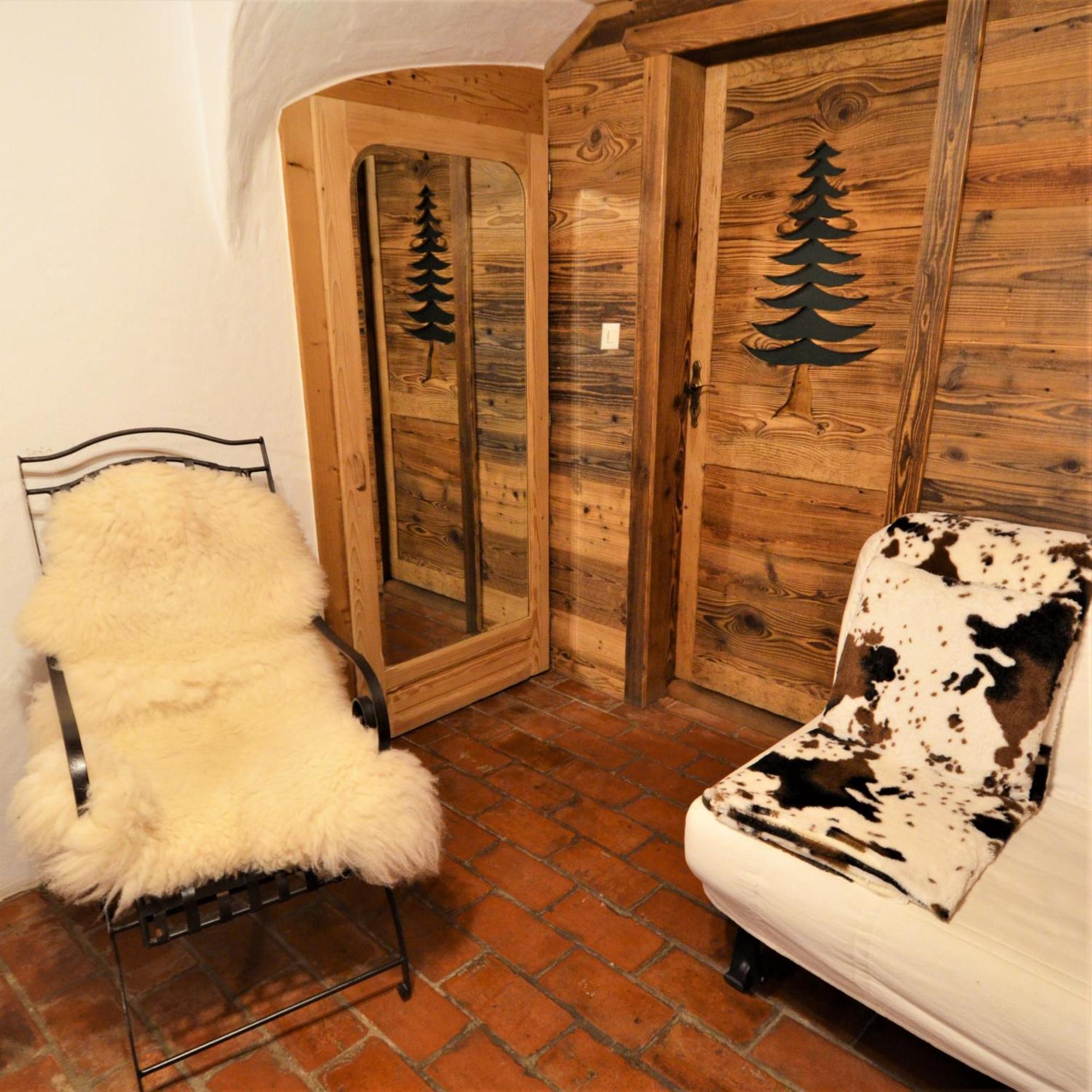 Les Chambres Et Roulottes Des Noisetiers Leysin Camera foto